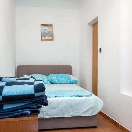 Guest house And By The Sea Posedarje, Novigrad - 21123 Posedarje