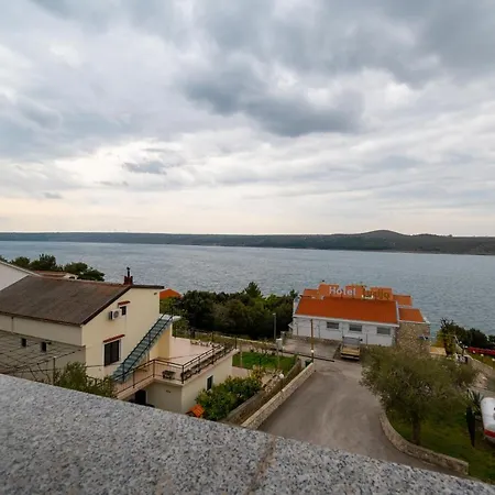 And By The Sea Posedarje, Novigrad - 21123 Guest house *