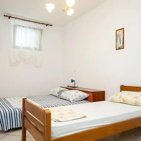 And By The Sea Posedarje, Novigrad - 21123 Guest house
