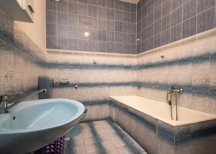 And By The Sea Posedarje, Novigrad - 21123 Penzion